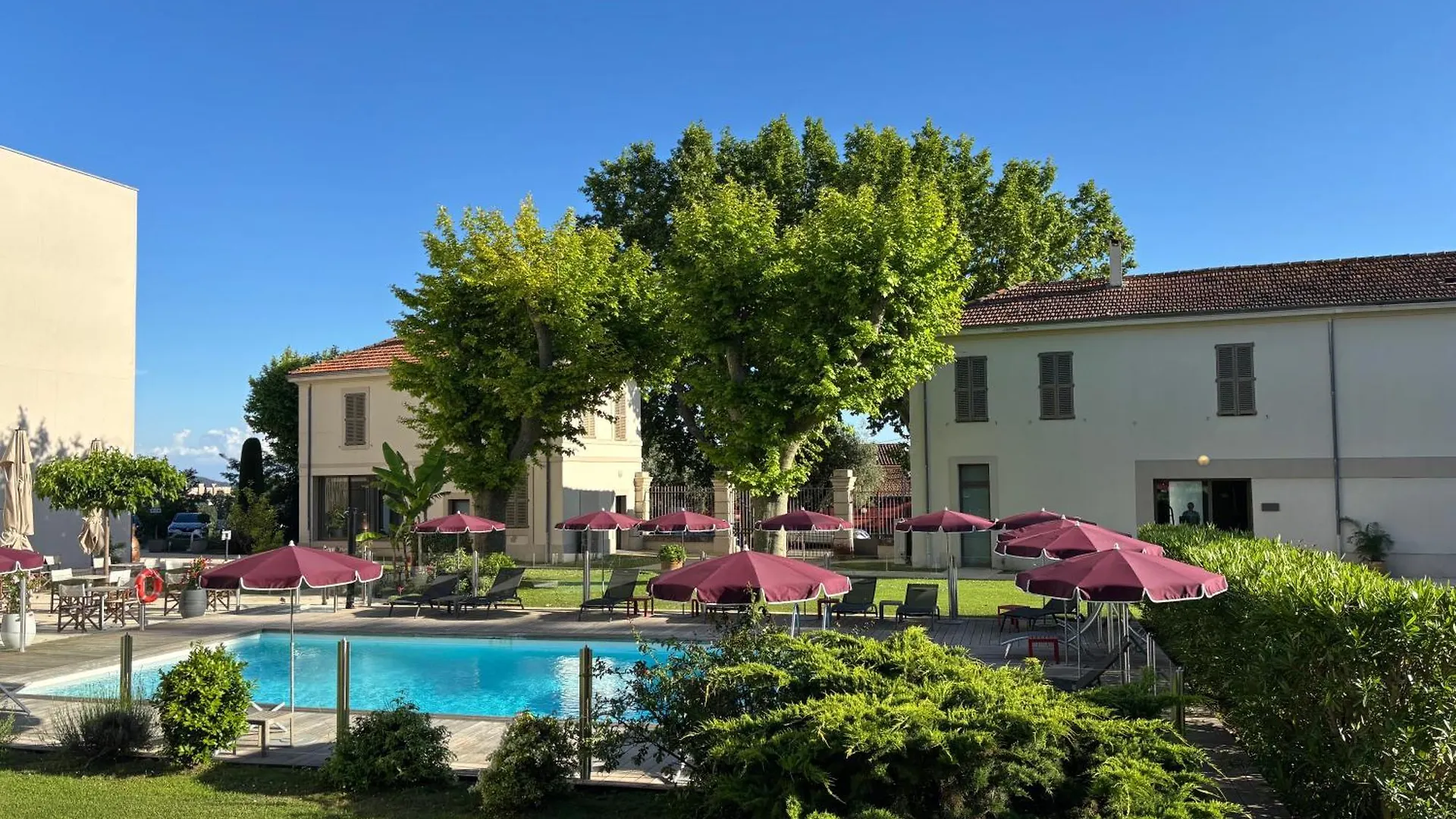 Best Western Plus Elixir Grasse 4*,  Frankrig