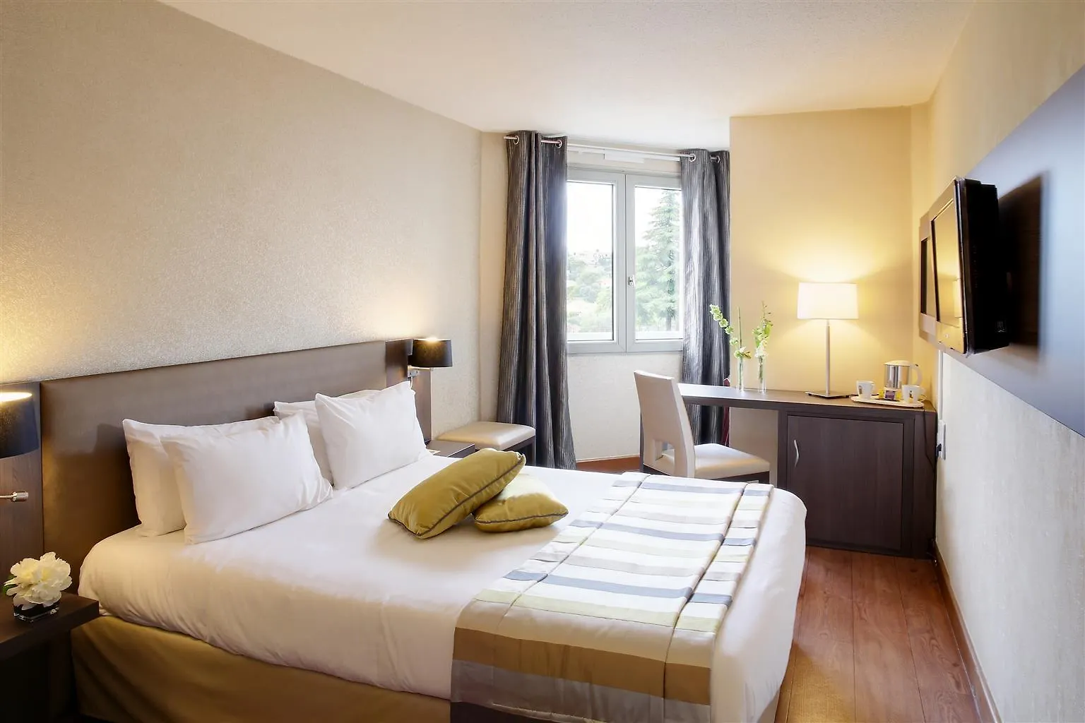 Best Western PLUS Elixir Grasse 4*,  Frankreich